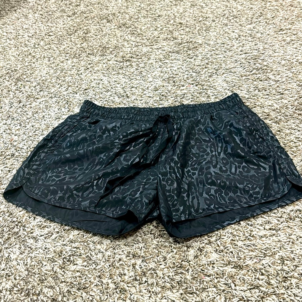 Brand new Zyia black bomber shorts size L